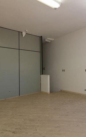 Casa à venda com 500m², 3 quartos e sem vagaSala