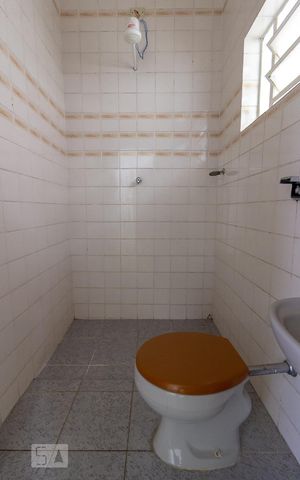 Casa à venda com 500m², 3 quartos e sem vagaBanheiro