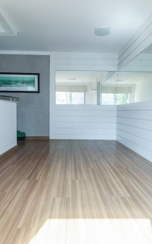 Apartamento à venda com 55m², 2 quartos e 1 vaga Apartamento à venda com 55m², 2 quartos e 1 vagaSala