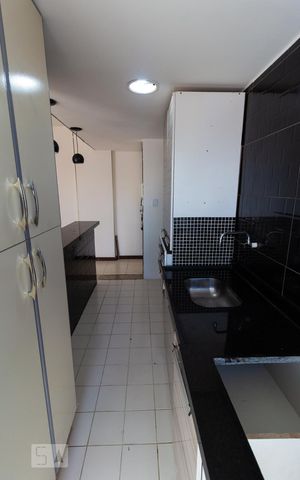 Apartamento à venda com 58m², 2 quartos e 1 vaga Apartamento à venda com 58m², 2 quartos e 1 vagaCozinha