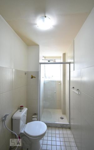 Apartamento à venda com 54m², 2 quartos e sem vaga Apartamento à venda com 54m², 2 quartos e sem vagaBanheiro