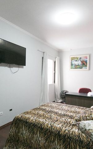 Casa à venda com 205m², 3 quartos e 2 vagasQuarto