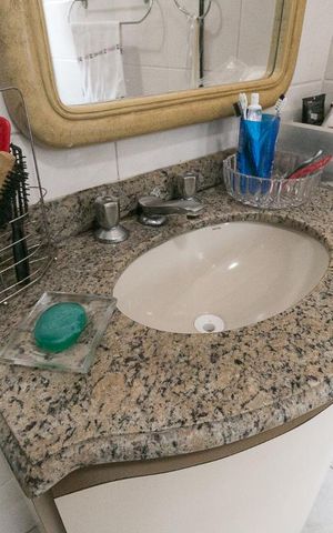 Casa à venda com 205m², 3 quartos e 2 vagasBanheiro 2