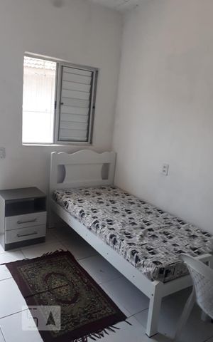 Studio para alugar com 40m², 1 quarto e 1 vaga Studio para alugar com 40m², 1 quarto e 1 vagaDormitório