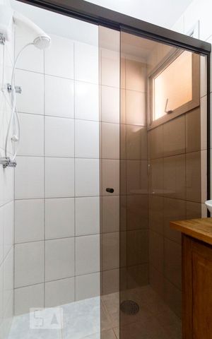 Apartamento à venda com 67m², 2 quartos e 2 vagasBanheiro social