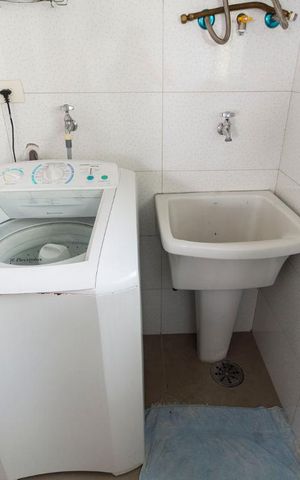 Apartamento à venda com 67m², 2 quartos e 2 vagasÁrea de serviço