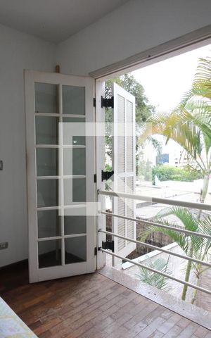 Casa para alugar com 210m², 4 quartos e 3 vagasQuarto 1