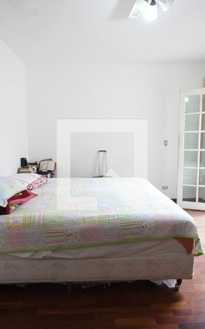 Casa para alugar com 210m², 4 quartos e 3 vagasQuarto 1