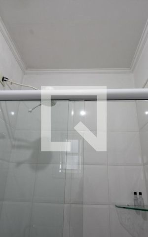 Casa para alugar com 210m², 4 quartos e 3 vagasBanheiro edcula