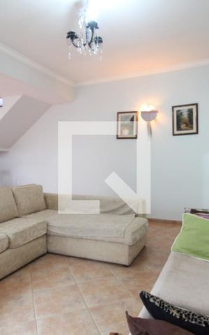 Casa para alugar com 210m², 4 quartos e 3 vagasSala