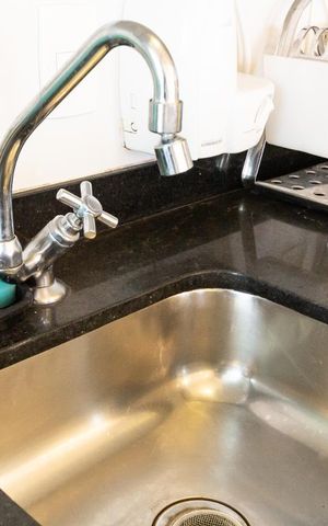 Apartamento à venda com 70m², 2 quartos e 1 vaga Apartamento à venda com 70m², 2 quartos e 1 vagaCozinha Pia