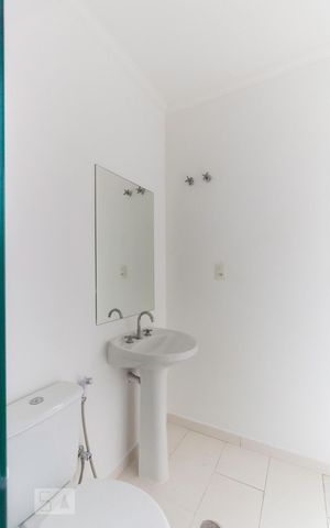 Casa de condomínio para alugar com 114m², 3 quartos e 2 vagasBanheiro