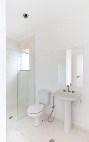 Casa de condomínio para alugar com 114m², 3 quartos e 2 vagasBanheiro