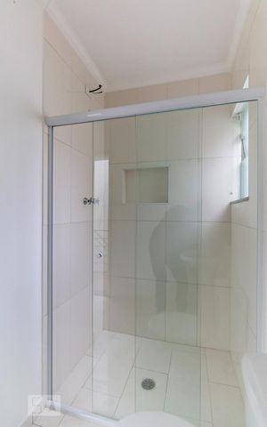 Casa de condomínio para alugar com 114m², 3 quartos e 2 vagasBanheiro