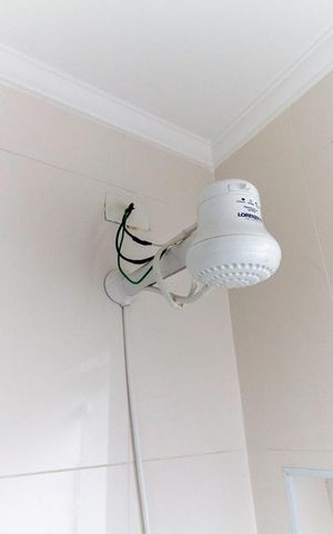 Casa de condomínio para alugar com 114m², 3 quartos e 2 vagasBanheiro da Suíte