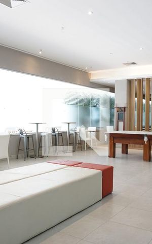 Apartamento para alugar com 80m², 2 quartos e 1 vagaÁrea comum - Salão de festas