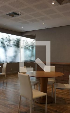 Apartamento para alugar com 80m², 2 quartos e 1 vagaÁrea comum - Salão de festas