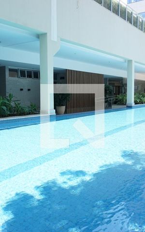 Apartamento para alugar com 80m², 2 quartos e 1 vagaÁrea comum - Piscina