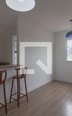 Apartamento à venda com 46m², 2 quartos e 1 vaga Apartamento à venda com 46m², 2 quartos e 1 vagaSala