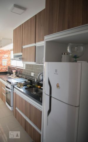 Apartamento à venda com 52m², 2 quartos e 1 vaga Apartamento à venda com 52m², 2 quartos e 1 vagaCozinha
