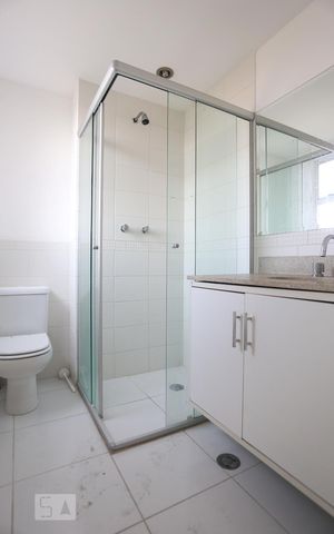 Apartamento para alugar com 122m², 3 quartos e 2 vagas Apartamento para alugar com 122m², 3 quartos e 2 vagasBanheiro da Suíte