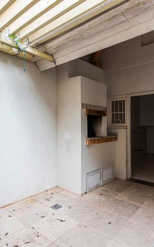 Casa de condomínio à venda com 140m², 3 quartos e 1 vaga Casa de condomínio à venda com 140m², 3 quartos e 1 vagaÁrea externa