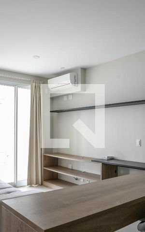 Studio para alugar com 40m², 1 quarto e 1 vaga Studio para alugar com 40m², 1 quarto e 1 vagaStudio