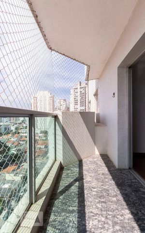 Apartamento à venda com 110m², 3 quartos e 1 vaga Apartamento à venda com 110m², 3 quartos e 1 vagaSacada
