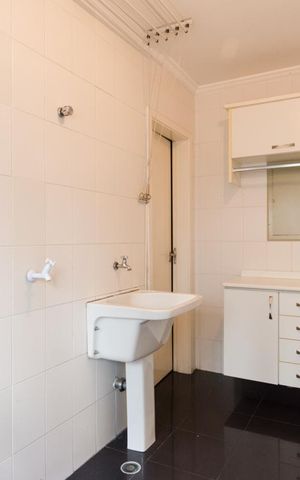 Apartamento para alugar com 130m², 3 quartos e 2 vagas Apartamento para alugar com 130m², 3 quartos e 2 vagasÁrea de Serviço