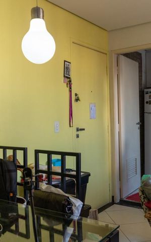 Apartamento à venda com 54m², 2 quartos e 1 vaga Apartamento à venda com 54m², 2 quartos e 1 vagaSala