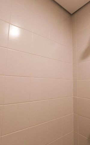 Casa de condomínio para alugar com 120m², 3 quartos e 2 vagas Casa de condomínio para alugar com 120m², 3 quartos e 2 vagasBanheiro