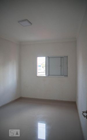 Casa à venda com 230m², 6 quartos e 1 vaga Casa à venda com 230m², 6 quartos e 1 vagaSuite