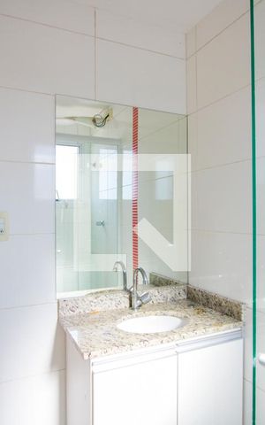 Apartamento para alugar com 58m², 2 quartos e 1 vaga Apartamento para alugar com 58m², 2 quartos e 1 vagaBanheiro do quarto 1