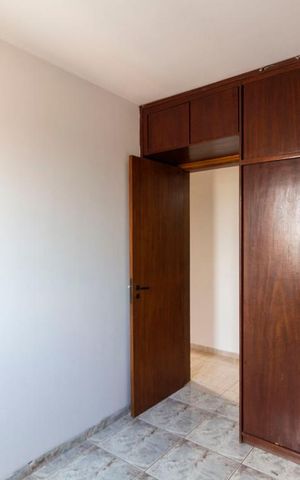 Apartamento à venda com 75m², 3 quartos e 2 vagasQuarto 1