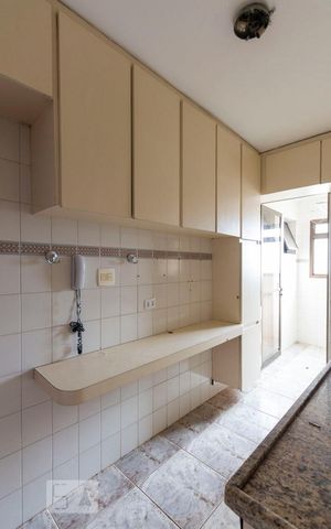 Apartamento à venda com 75m², 3 quartos e 2 vagasCozinha
