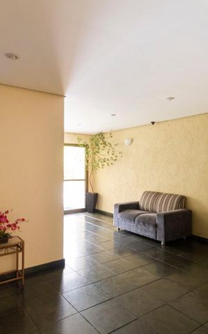 Apartamento à venda com 75m², 3 quartos e 2 vagasHall social