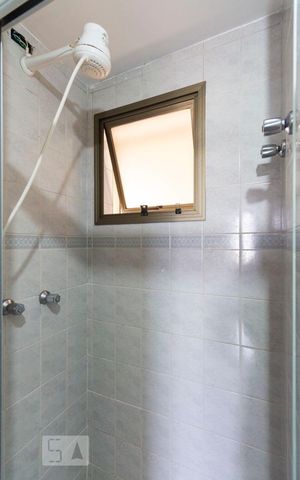 Apartamento à venda com 75m², 3 quartos e 2 vagasBanheiro social