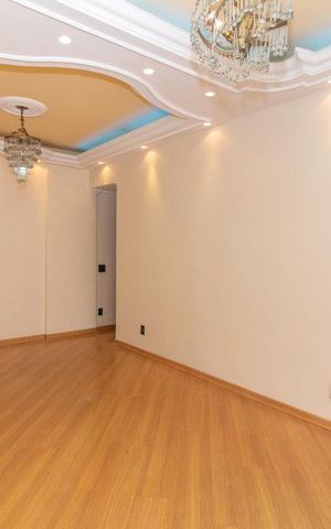 Apartamento à venda com 128m², 3 quartos e 2 vagas Apartamento à venda com 128m², 3 quartos e 2 vagasSala