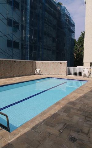 Apartamento para alugar com 80m², 2 quartos e 1 vagaÁrea comum - Piscina
