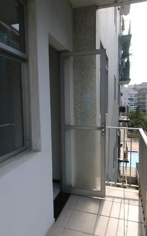 Apartamento para alugar com 80m², 2 quartos e 1 vagaVaranda da Sala