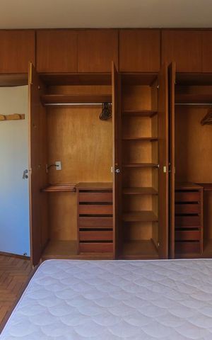 Apartamento à venda com 85m², 2 quartos e 2 vagas Apartamento à venda com 85m², 2 quartos e 2 vagasQuarto 2 Armários