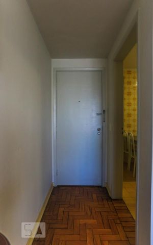 Apartamento à venda com 85m², 2 quartos e 2 vagas Apartamento à venda com 85m², 2 quartos e 2 vagasEntrada