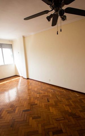 Apartamento à venda com 135m², 4 quartos e 1 vagaSala 
