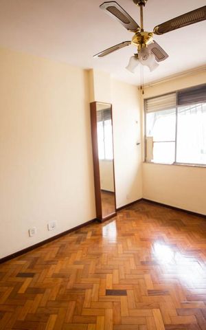 Apartamento à venda com 135m², 4 quartos e 1 vagaSuíte 