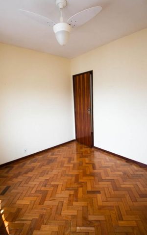 Apartamento à venda com 135m², 4 quartos e 1 vagaQuarto 2 