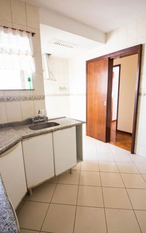 Apartamento à venda com 135m², 4 quartos e 1 vagaCozinha 