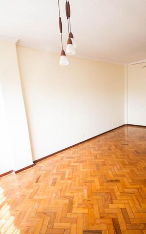 Apartamento à venda com 135m², 4 quartos e 1 vagaSala 