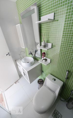 Apartamento para alugar com 144m², 2 quartos e 2 vagasBanheiro social - segundo andar