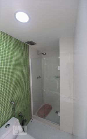 Apartamento para alugar com 144m², 2 quartos e 2 vagasBanheiro social - segundo andar
