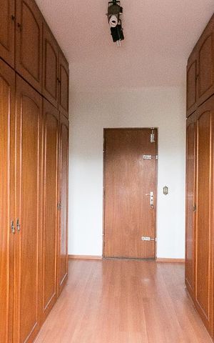 Casa à venda com 400m², 7 quartos e 4 vagasCloset 